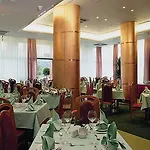 Orient Hotel 4*