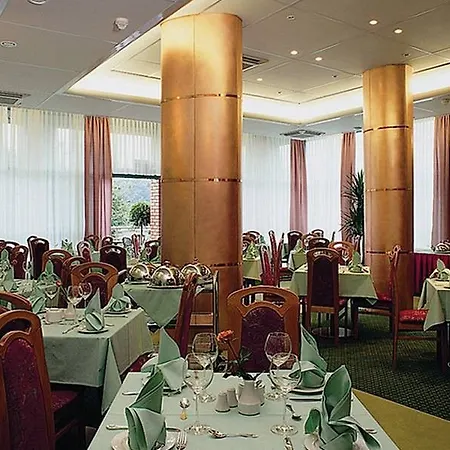 Orient Hotel 4*