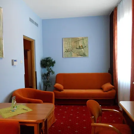 Ξενοδοχείο Orient 4*
