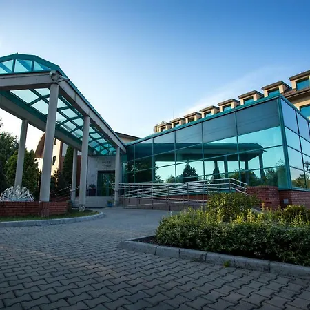 Orient Hotel